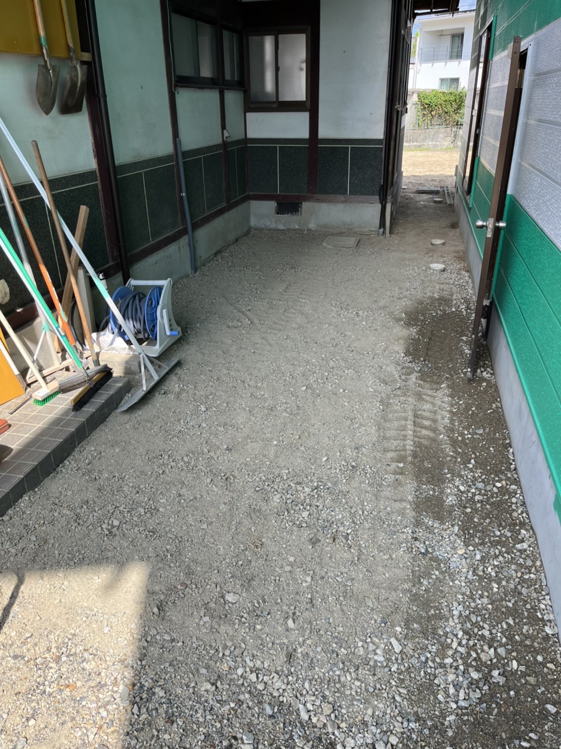﻿8月15日　本日は自宅のガンコマサ工事を行いました。