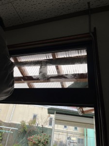 ガラス修理 (2)
