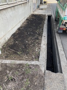 工事中 (2)