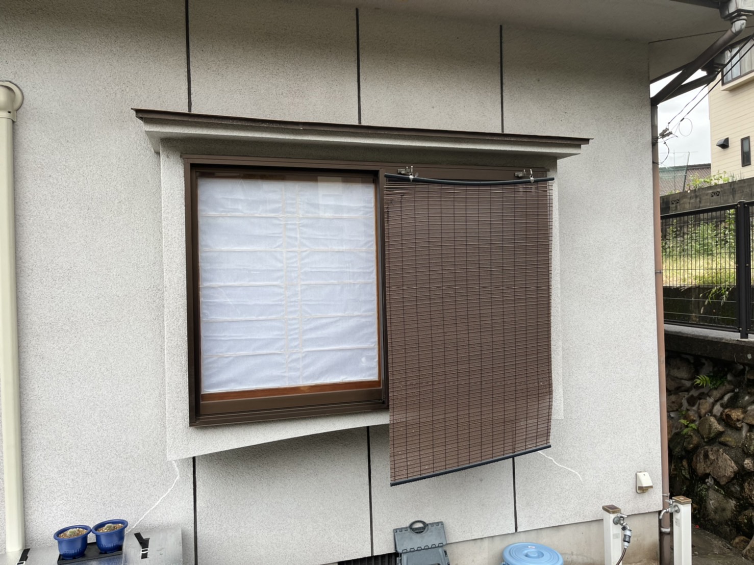 9月16日　本日は呉市内で格子取付工事させて頂きました。