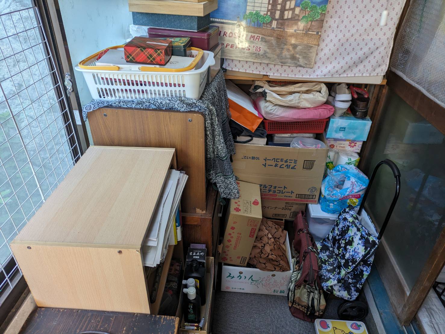 床の張替え工事を行いました。